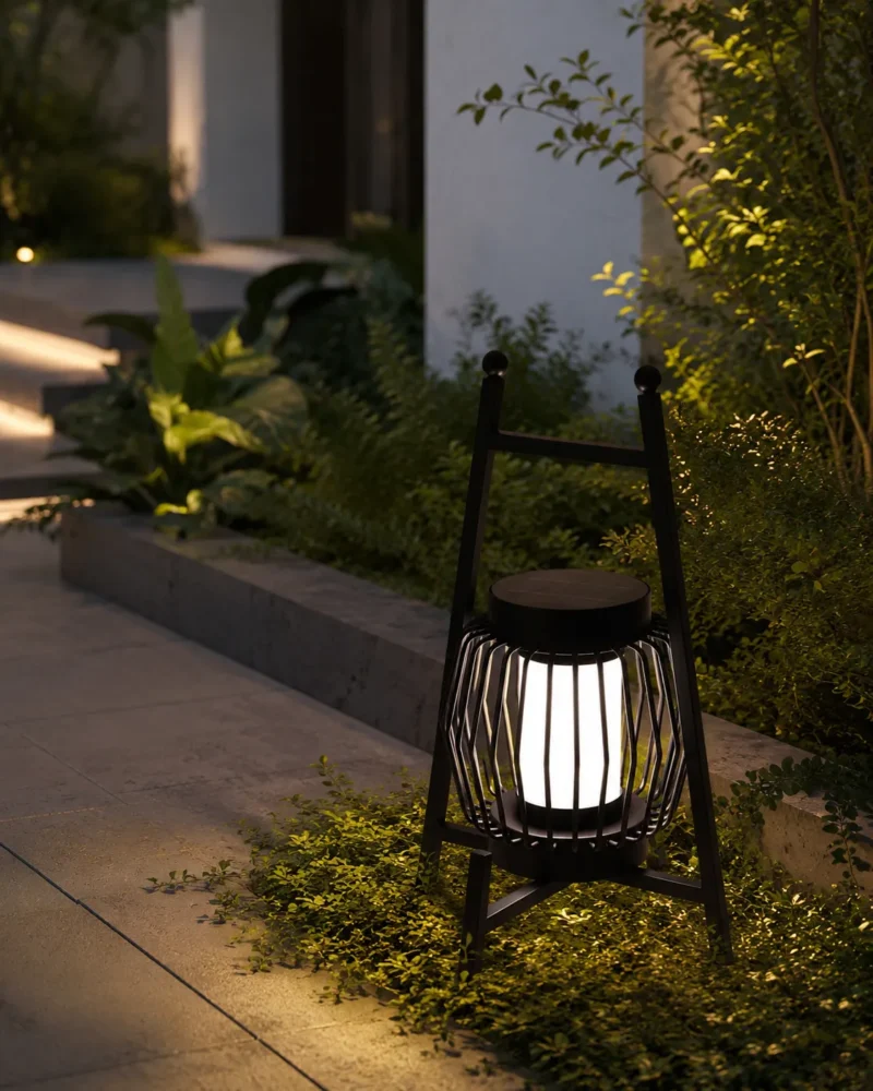 Grau Black Solar Outdoor Table Lamp for Garden and Patio Lighting - Image 4