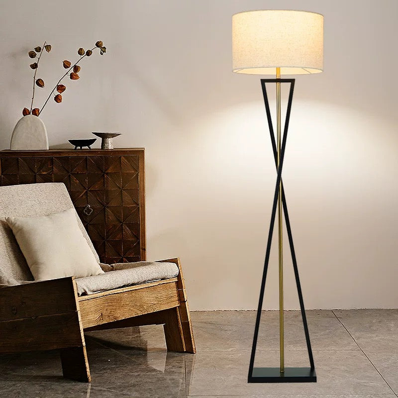 68b0bac8ace7f58afd6aea8c1dbb78ec-1.jpg Minimalist Floor Lamp with E27 Socket - Black Metal Base & Linen Shade, Bulb Not Included - Image 1