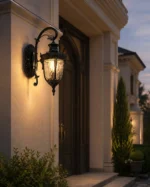Vintage Outdoor Wall Lantern with Textured Glass for Villa - Image 2